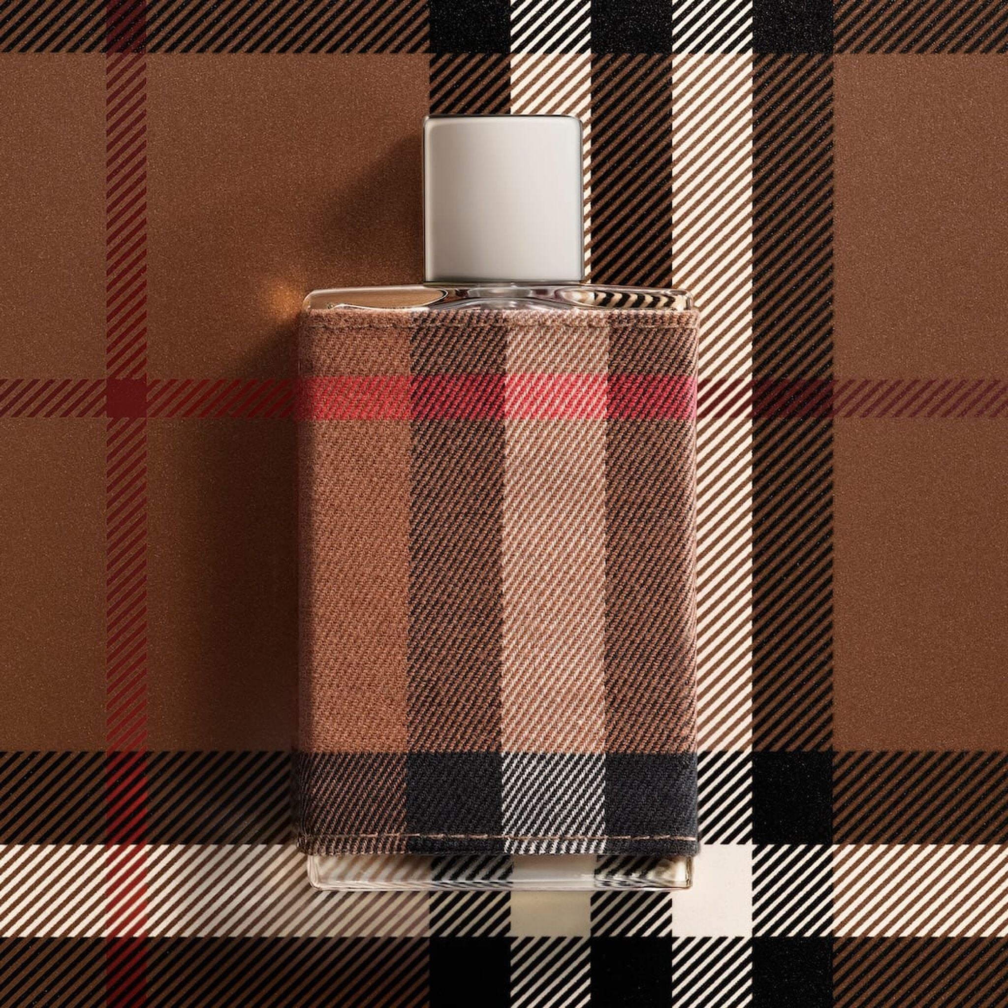 Burberry London Eau de Toilette by Burberry at Tivor Egypt - product image 3