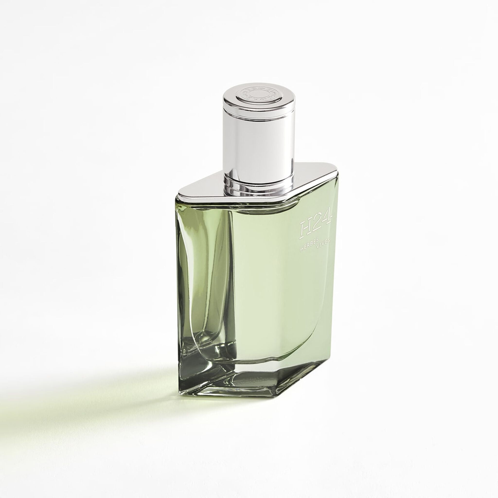 Hermès H24 Herbes Vives Eau de Parfum by Hermès at Tivor Egypt - product image 2
